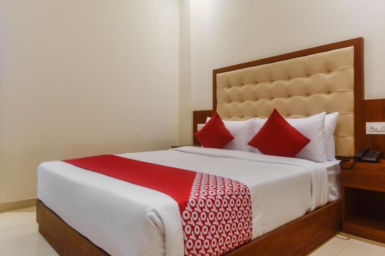Готель Oyo Shubham Residency Bhiwandi Екстер'єр фото
